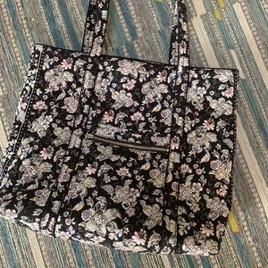 Vera Bradley Iconic Vera Tote 🖤 Holland Garden